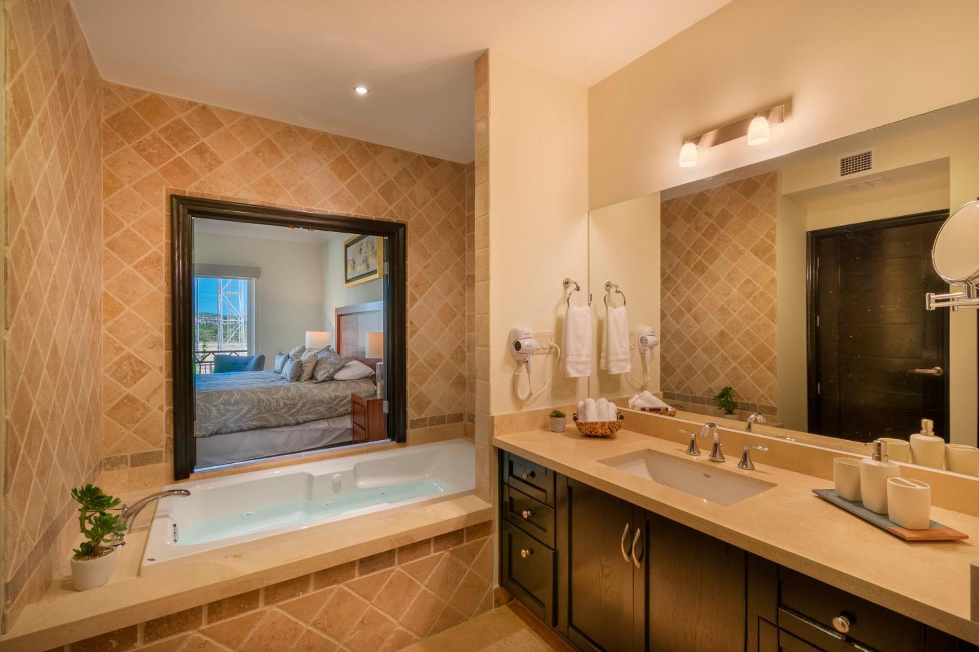 Condo Paraiso - Luxurious New Condo 300Mt From The Beach Cabo San Lucas Zewnętrze zdjęcie